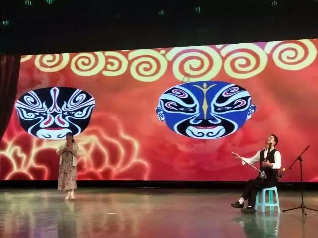 小型的足球赛